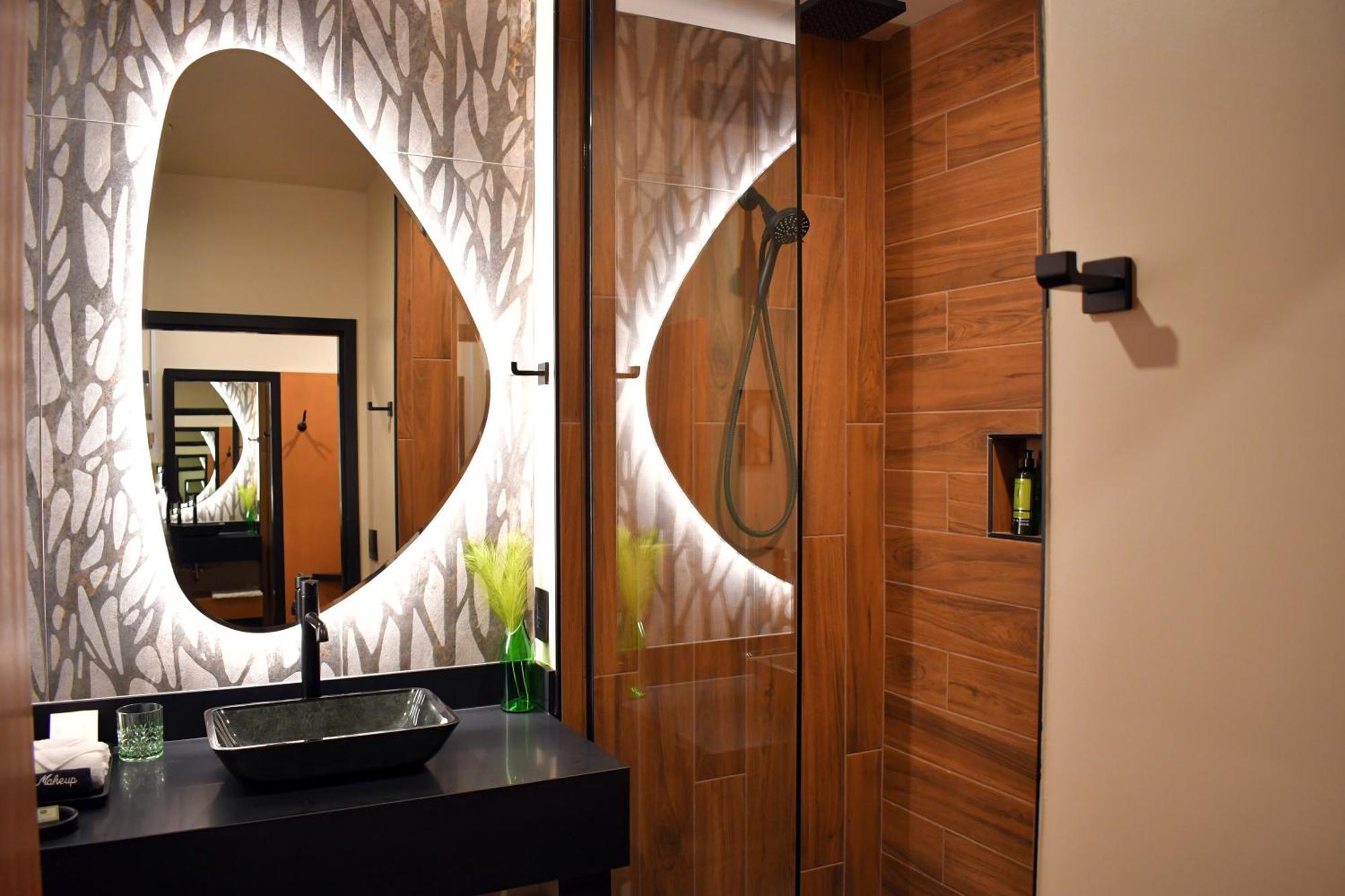 The Swiftwater Hotell Exteriör bild