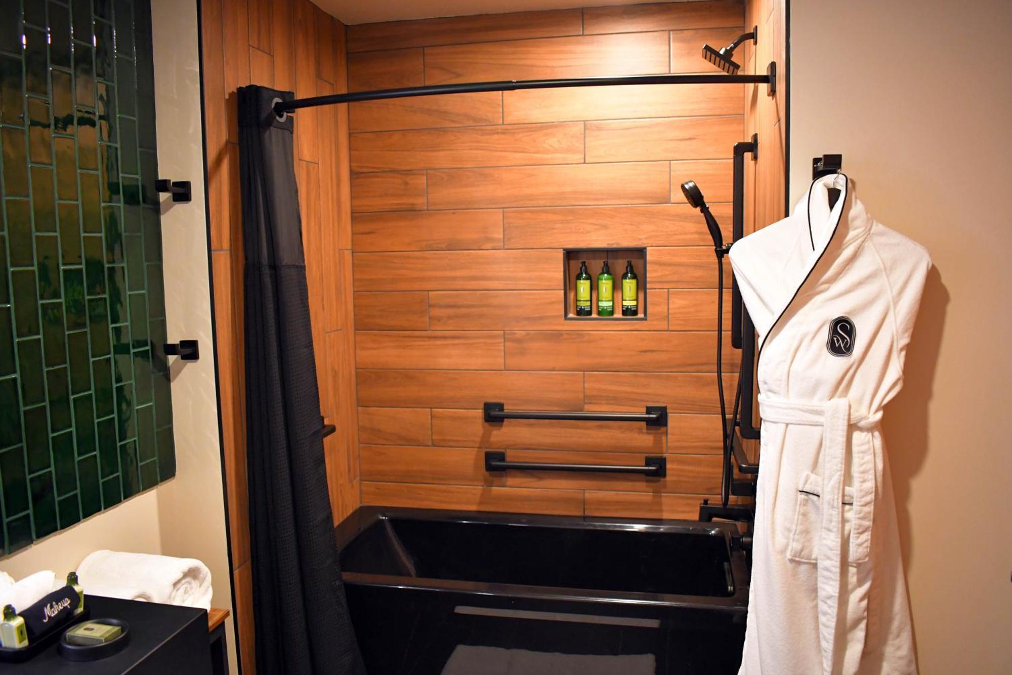The Swiftwater Hotell Exteriör bild