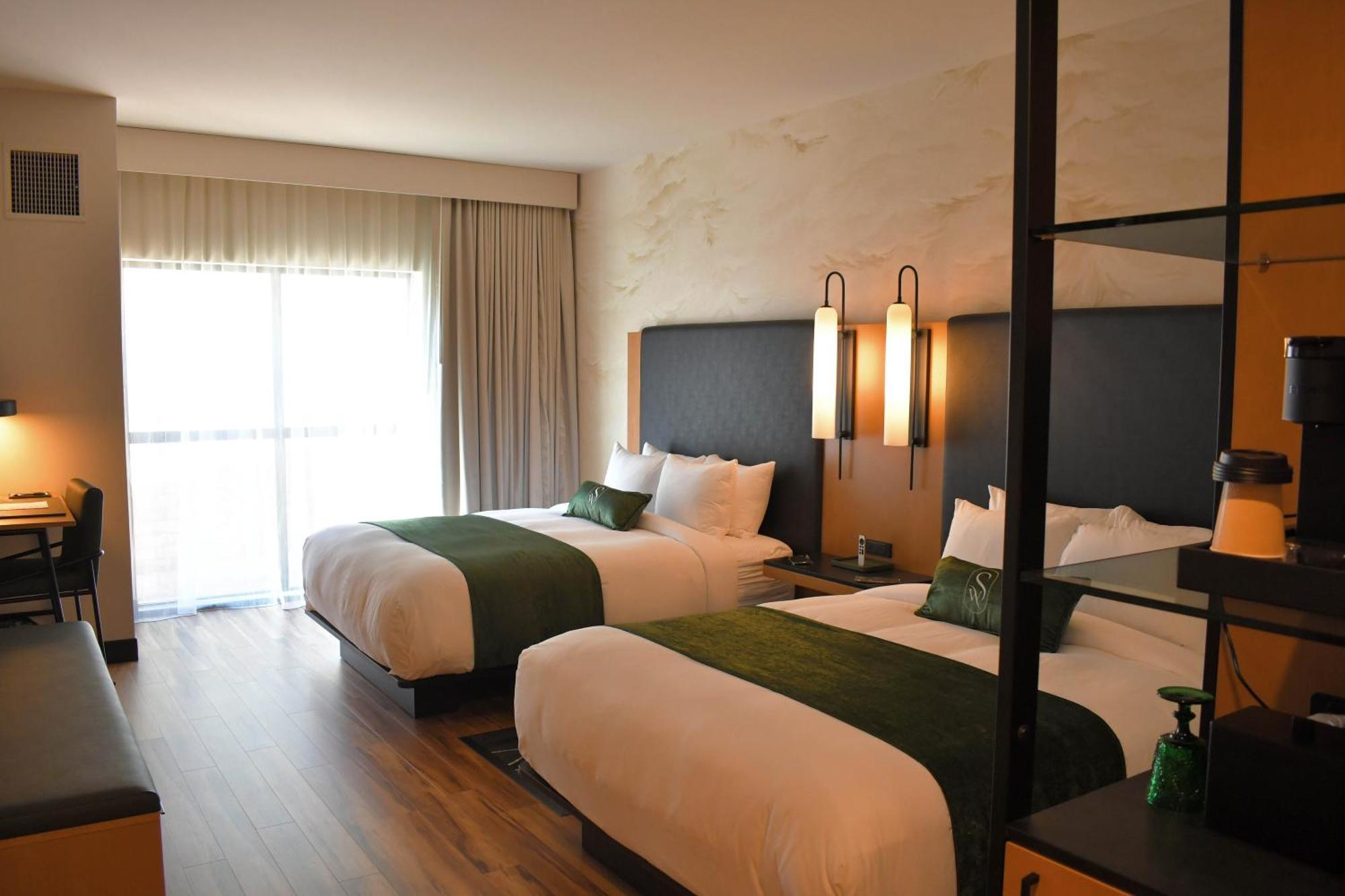 The Swiftwater Hotell Exteriör bild