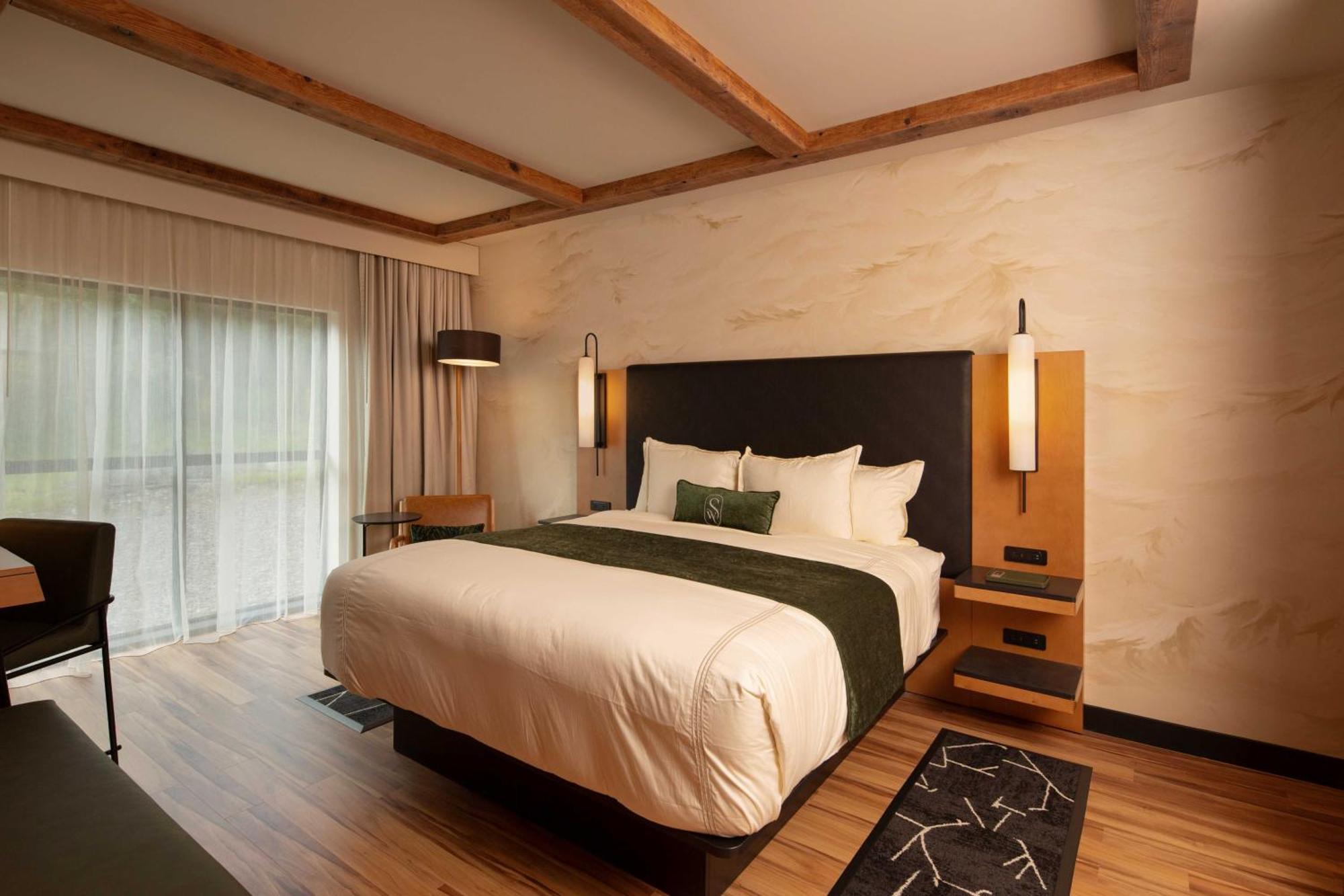 The Swiftwater Hotell Exteriör bild
