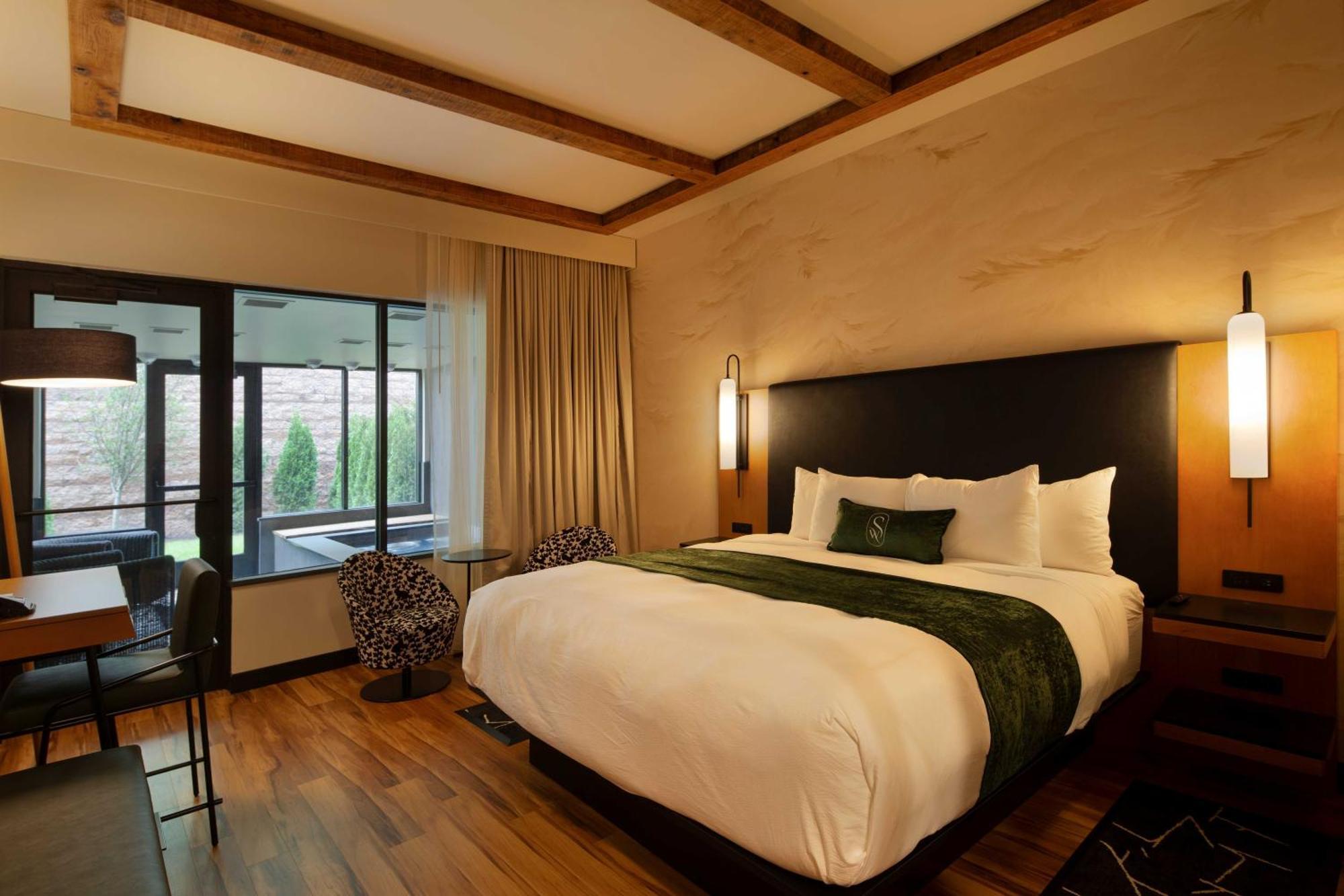 The Swiftwater Hotell Exteriör bild