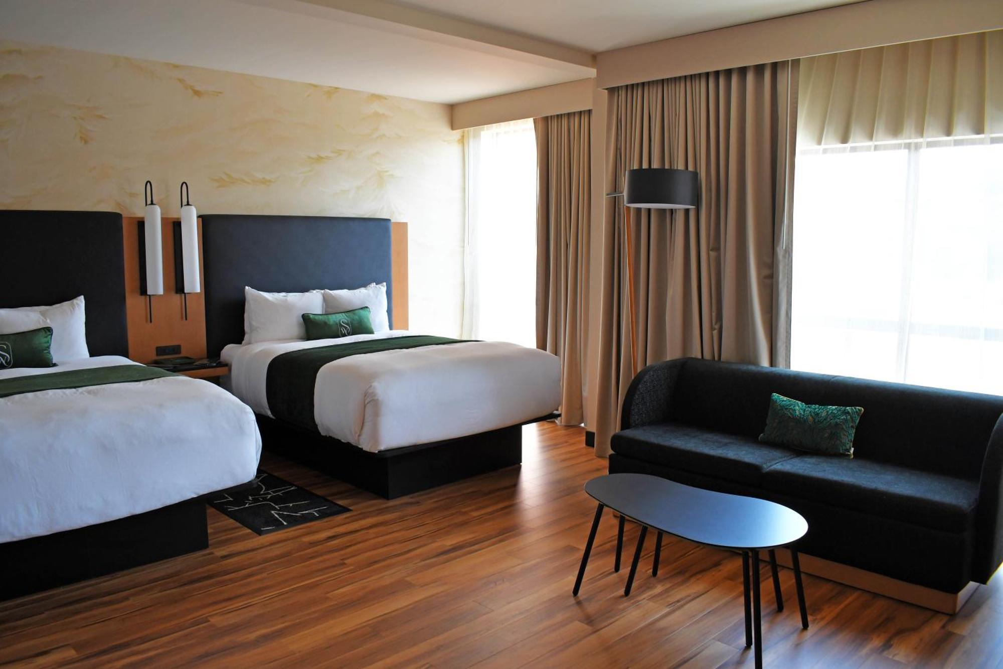 The Swiftwater Hotell Exteriör bild